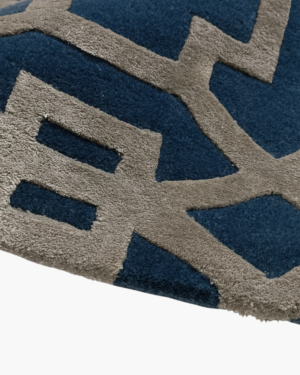 royal-trellis-blue-geometric-rug